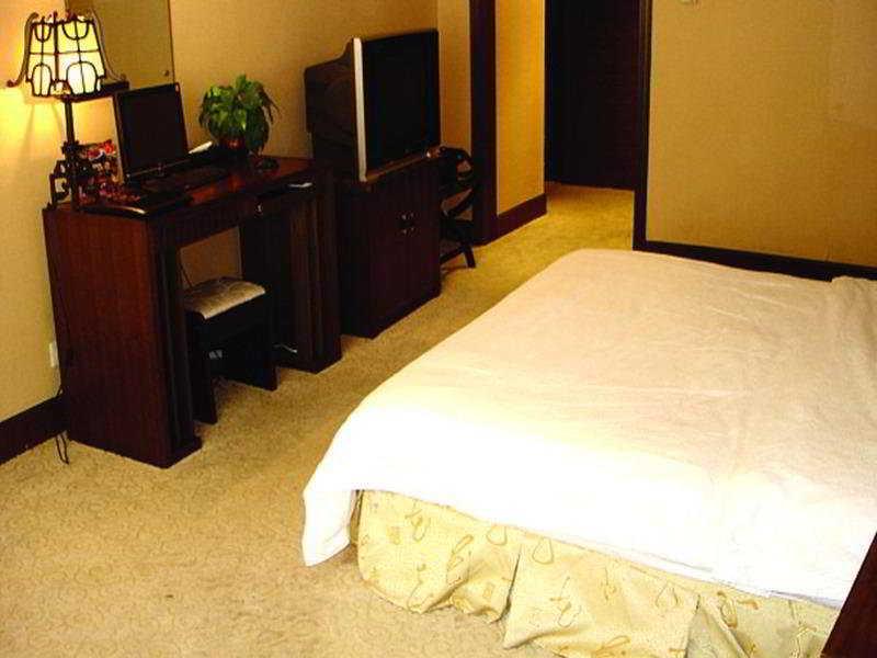 Hotel Feng International 3*
