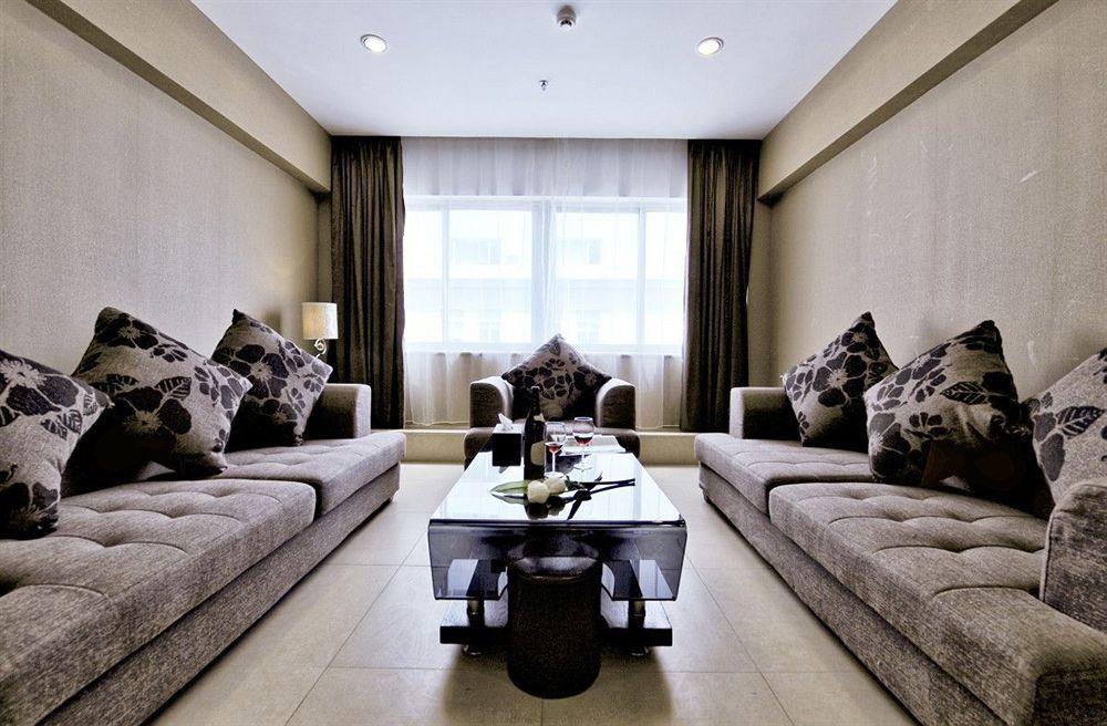 Bauhinia Hotel 3*