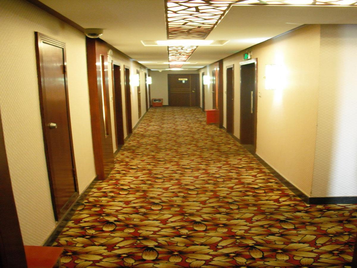 Tianyue Hotel 4*