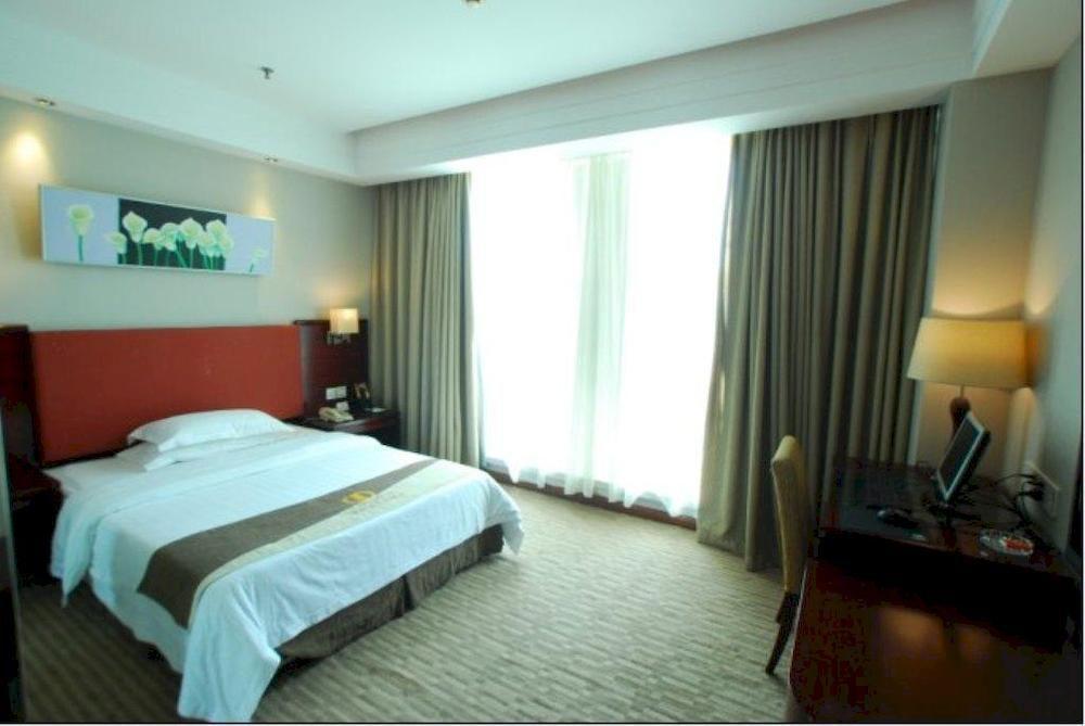 Jindu Business Hotel 4*