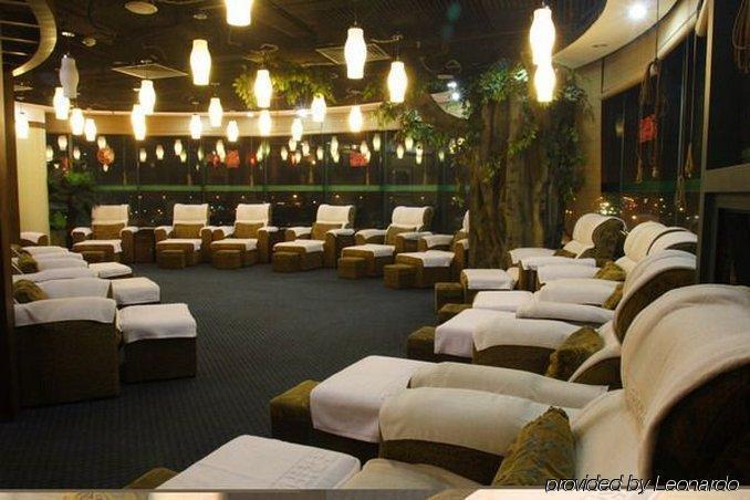 Raystar Hotel 3*