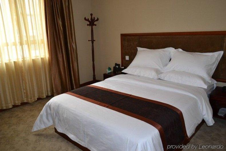 Jintang Hotel 3*