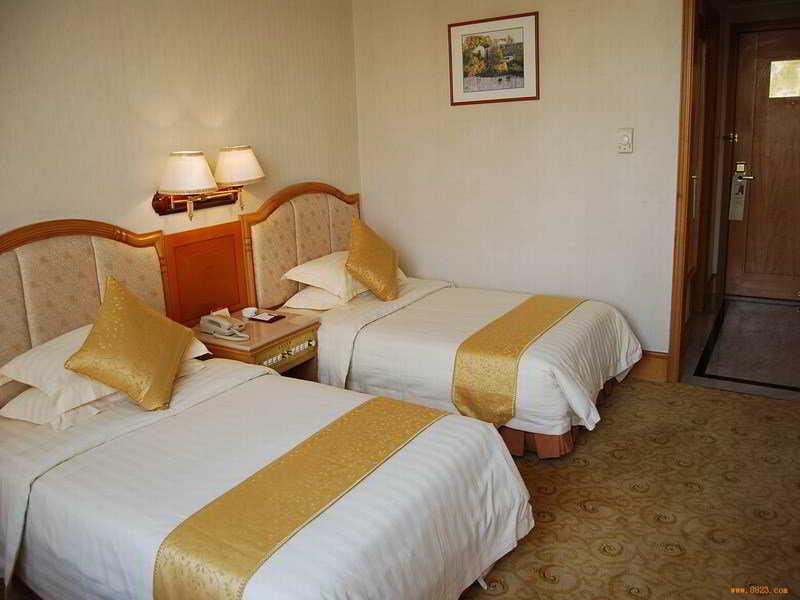 Hotel Aiqun - Fair Free Shuttle Bus During Fair Period