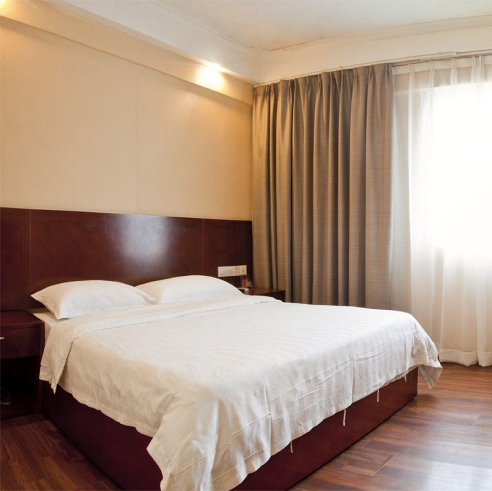 Paco Jiangtai Metro Station Branch Hotel Canton