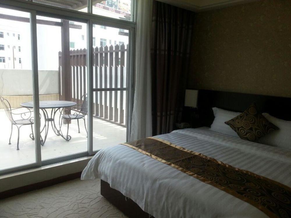Star World Hotel 4*