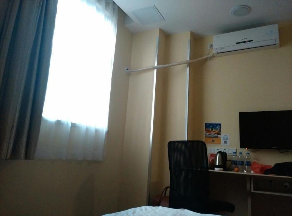 Hanting Express Yanzi Gang Branch 2* Guangzhou