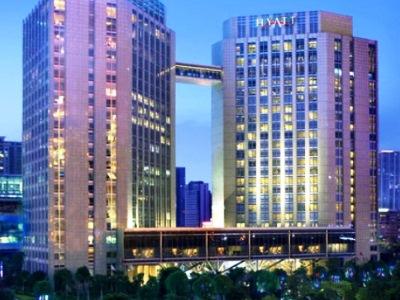 Hotel Grand Hyatt - Free Shuttle Between And Exhibition Center During Fair