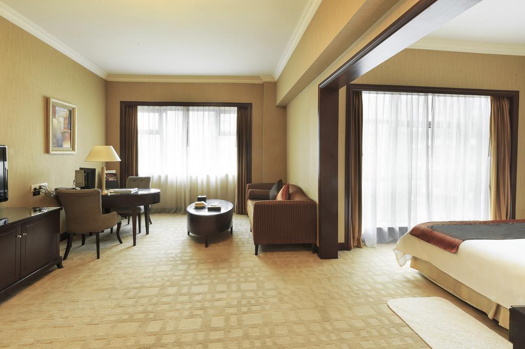 Grand International 5*