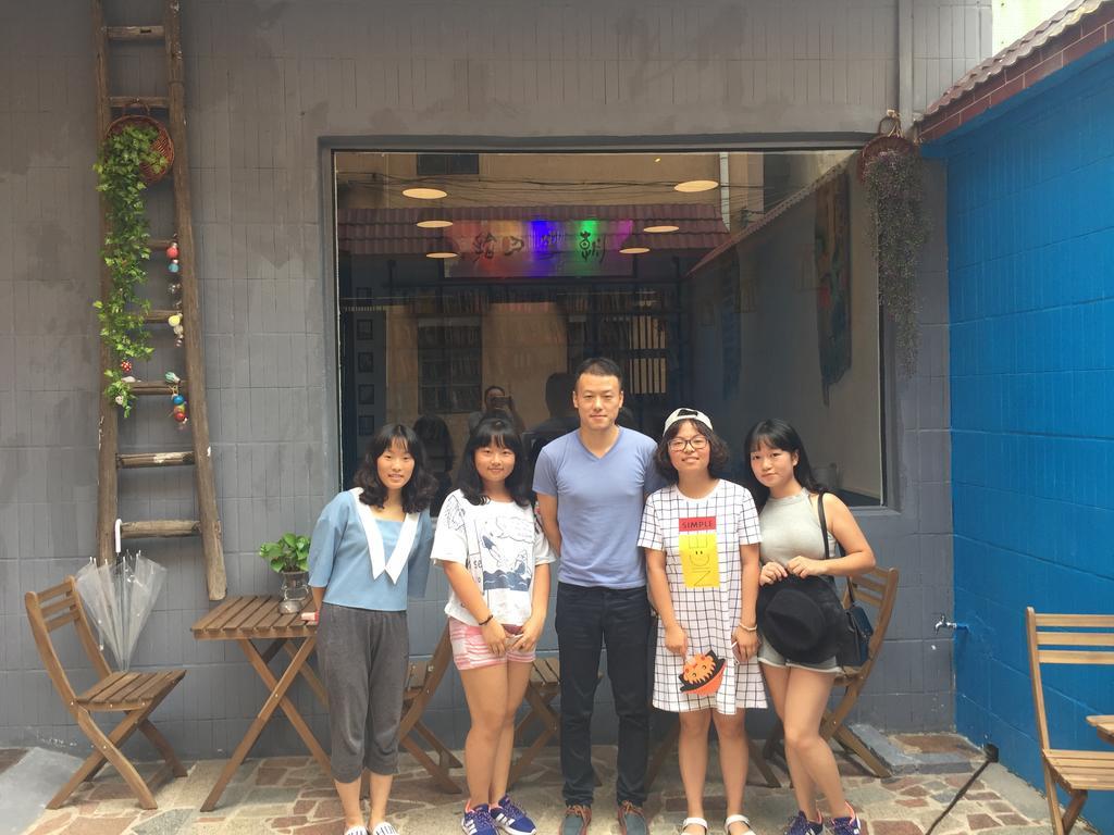 Zhaohuaxishi Youth Guangzhou