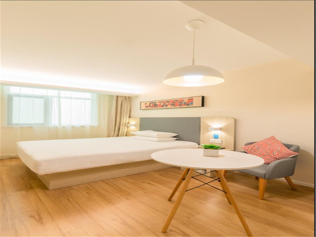 Hanting Gangding East Branch Hotel