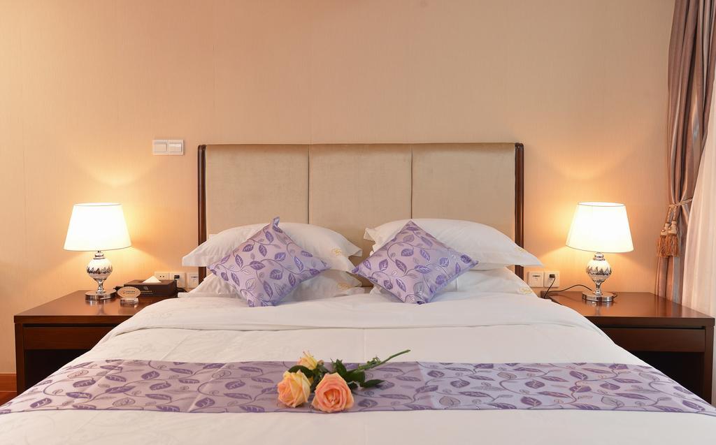 Yoyo International Hotel-the Legend Building-1mins To Line5 Taojin Stn-free Shuttle Bus For Fair Apartemen