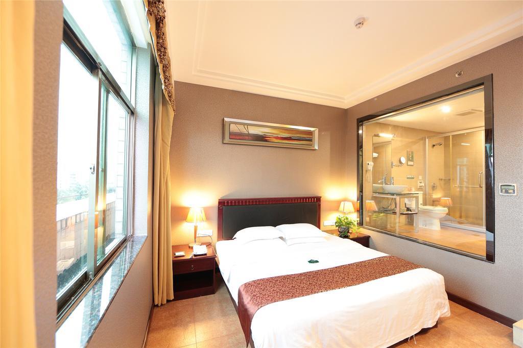 Hotel Nanzhou 3*