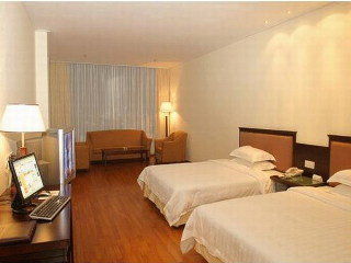 Hotel Raystar