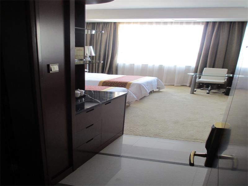 Shi Liu Guangzhou