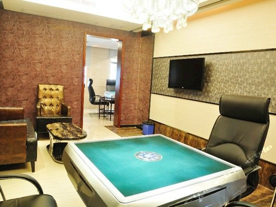 Hoikong Hotel 3*