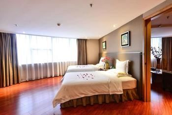 Yingshang Hotel
