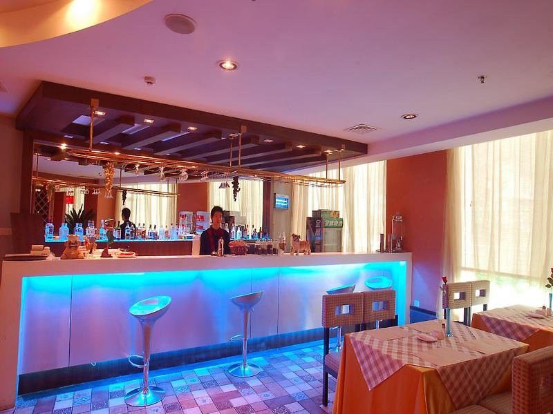 Hua Shi Hotel