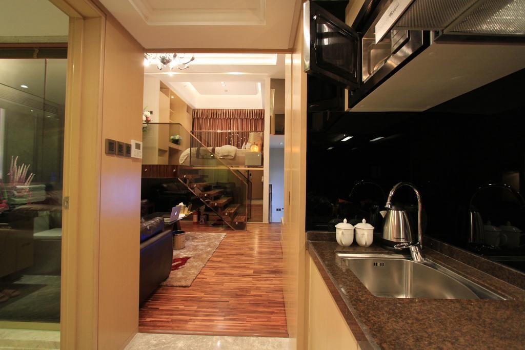 Checkinn International Poly D Plaza Branch Apartment *