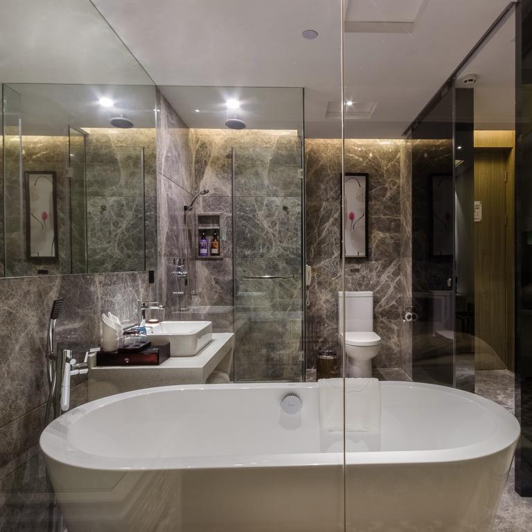 Paco Hotel Gangding Metro Guangzhou-Free Shuttle Bus Fir Canton Fair 4*