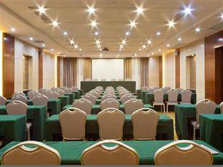 Haili Garden Hotel 3*