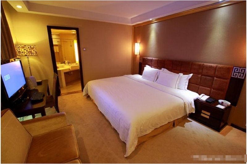Fortune 4*