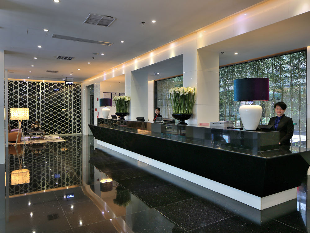 Paco Ouzhuang Metro Guangzhou-free Shuttle To Fair Hotel 4*