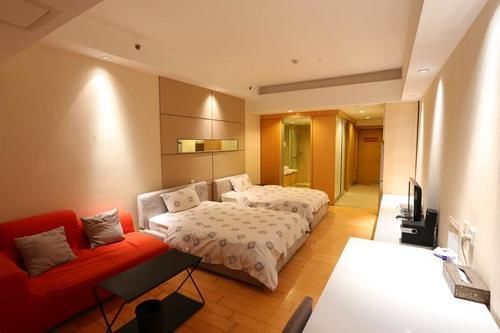 F&H Chain Hotel Apartemen