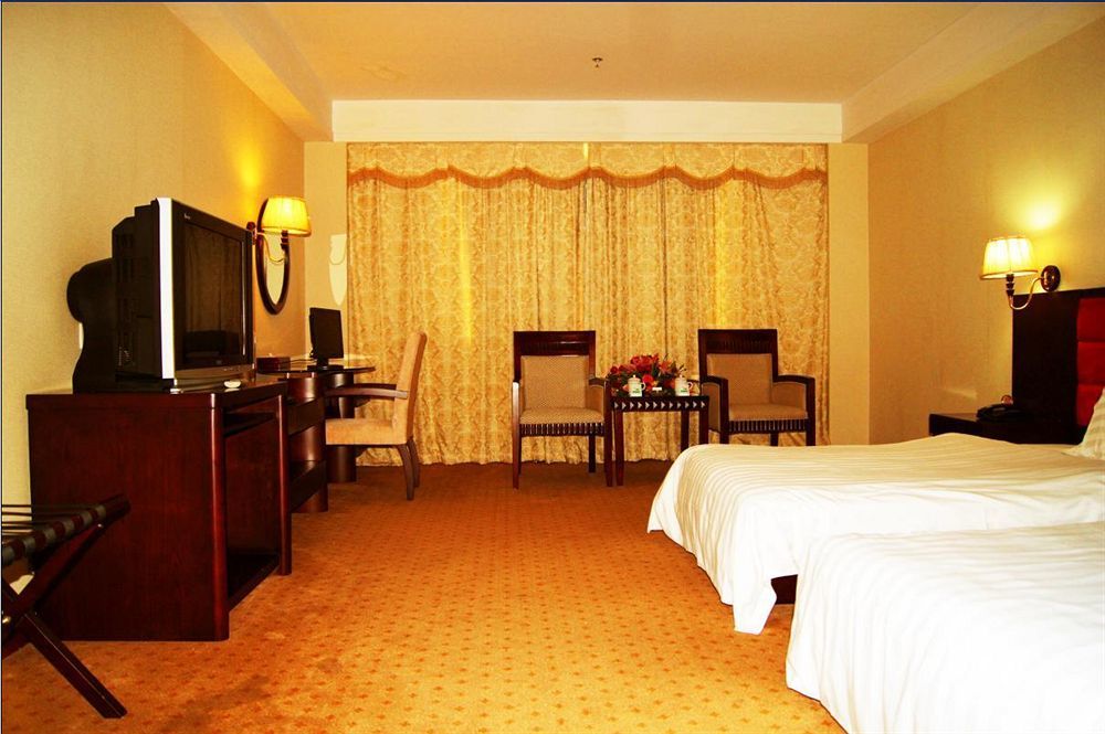 Jiahe Hotel 3*