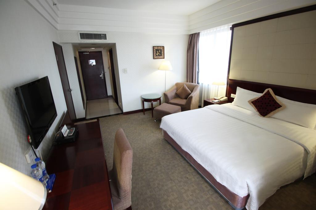 Guangzhou Hotel 3* Guangzhou