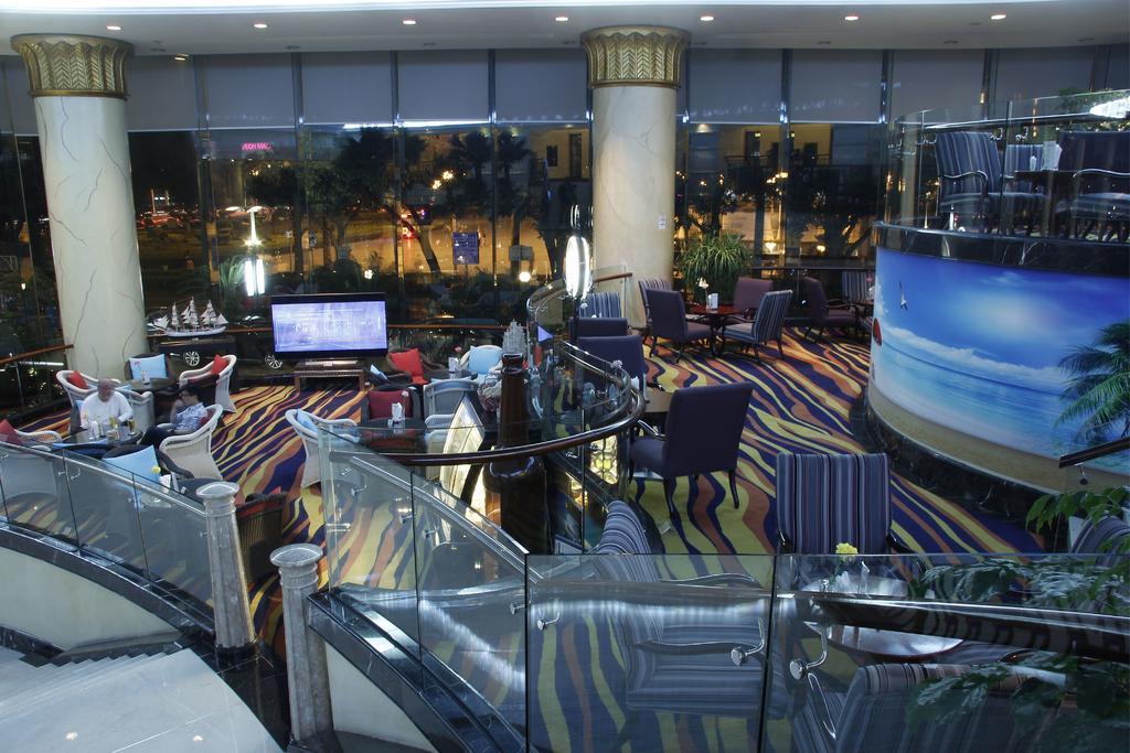 The Royal Marina Plaza Hotel
