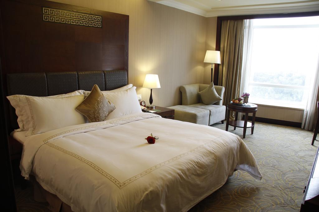 The Royal Marina Plaza 5* Guangzhou