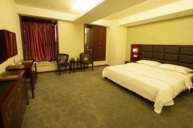Guangzhou Spring Time Hotel Zhujiang New Town Branch Hotel 4*