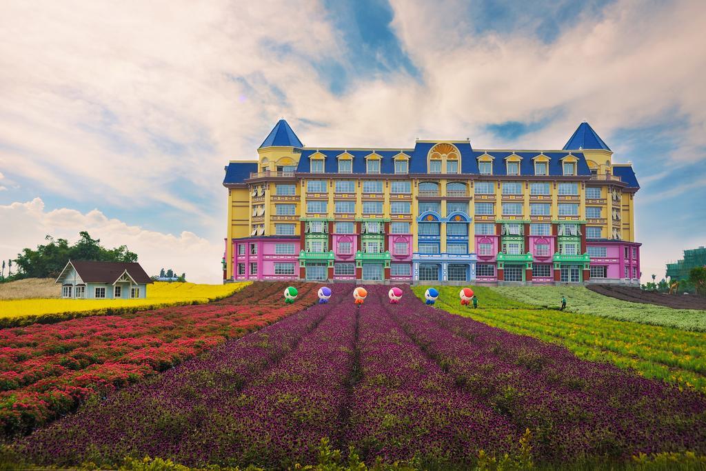 Floloving Hotel