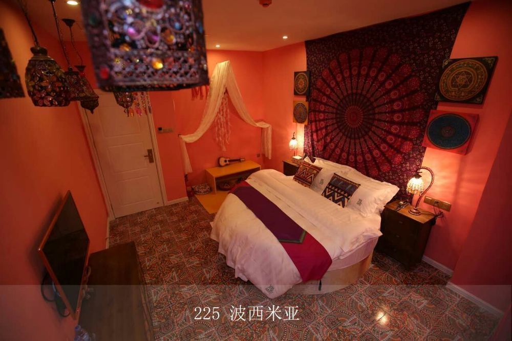 Yujian Hotel 3*