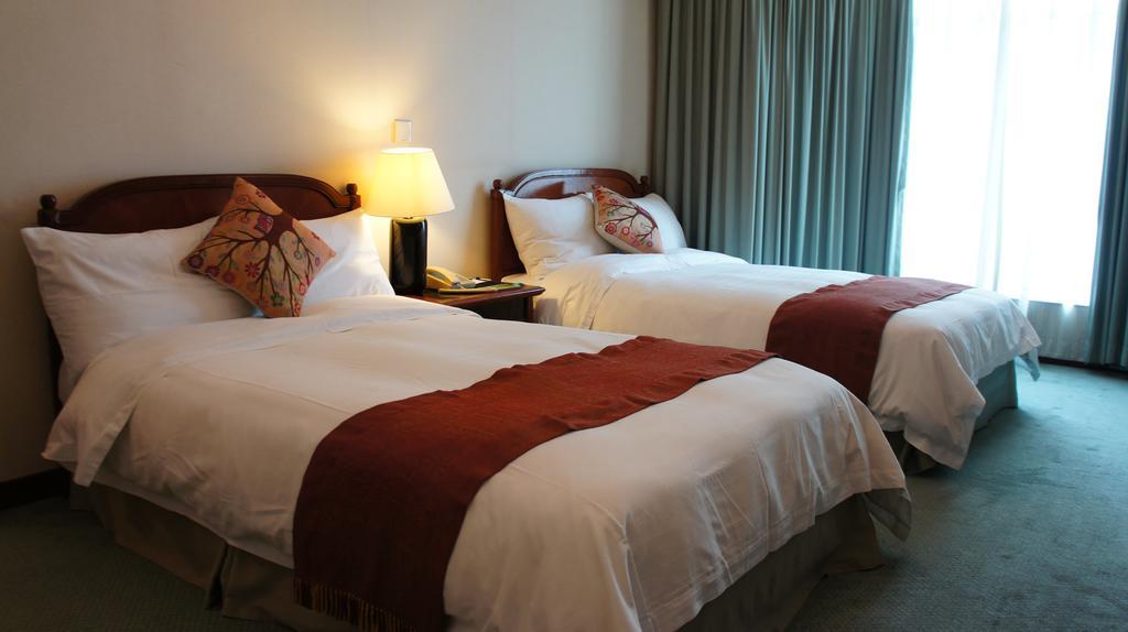 Ramada By Wyndham Pearl Guangzhou-canton Fair Free Shuttle Bus