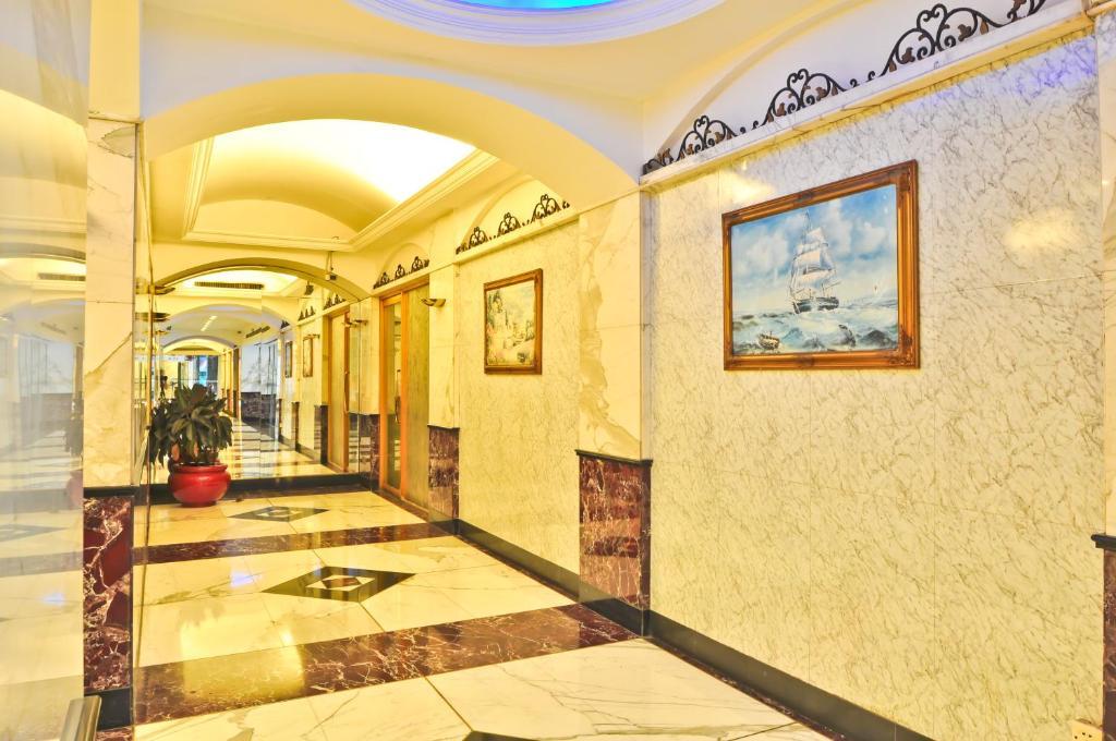Sealy Hotel, Hotel 3*