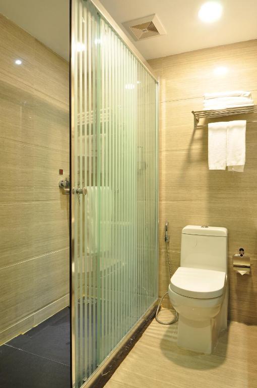Sealy Hotel, 3*