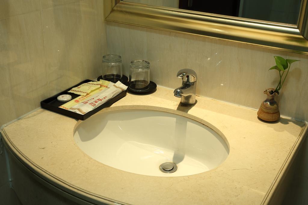 Convention Center Apartment