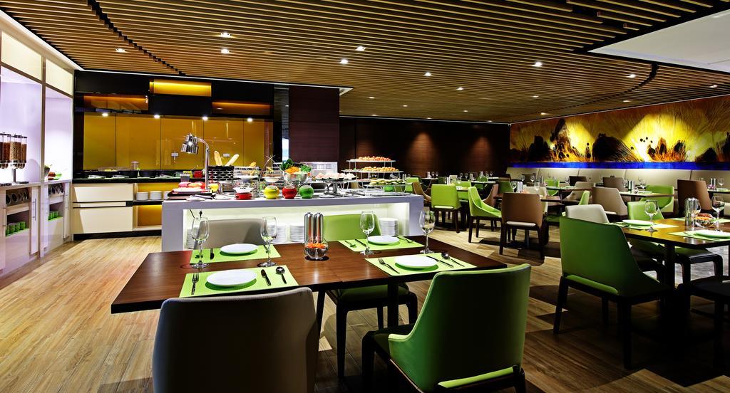 Hampton By Hilton Zhujiang New Town - Free Shuttle Bus To Fair Hotel