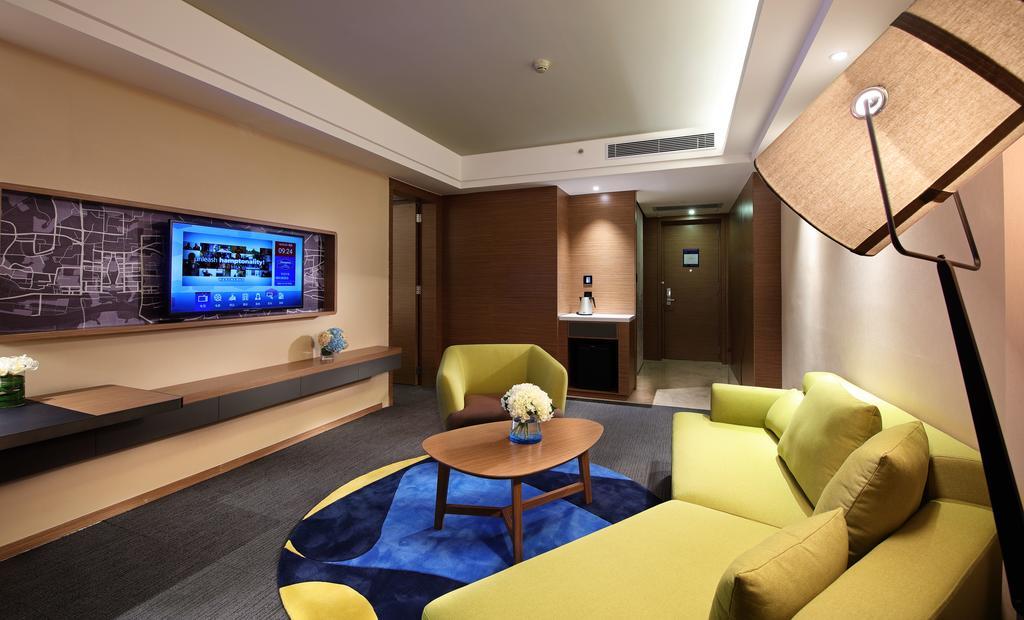 Hampton By Hilton Zhujiang New Town - Free Shuttle Bus To Fair Guangzhou