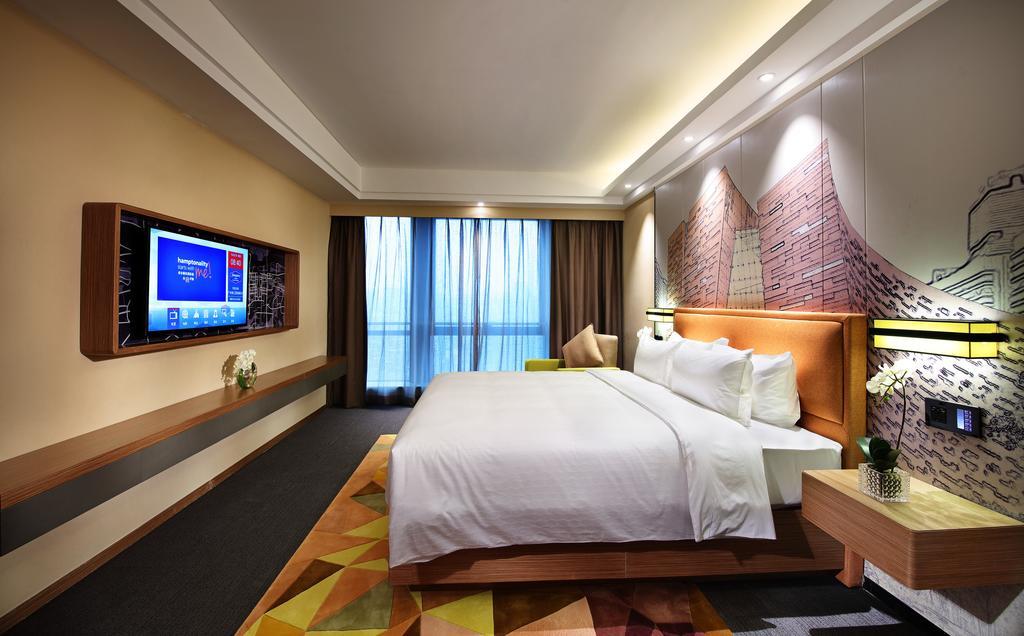 Hampton By Hilton Zhujiang New Town - Free Shuttle Bus To Fair Hotel 4*