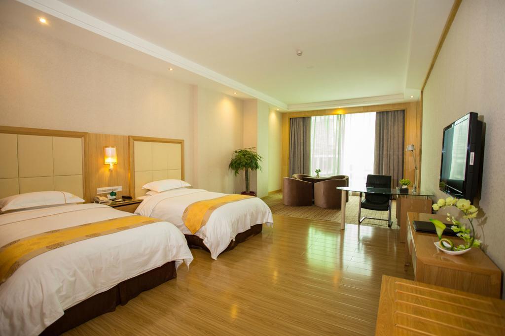 Hotel Baiyun Cheerful Guangzhou