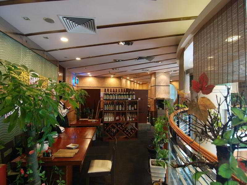 Yihe Ouzhuang