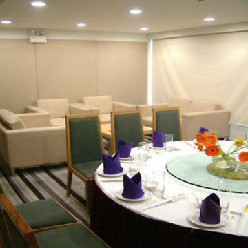 Elan Hotel 3*