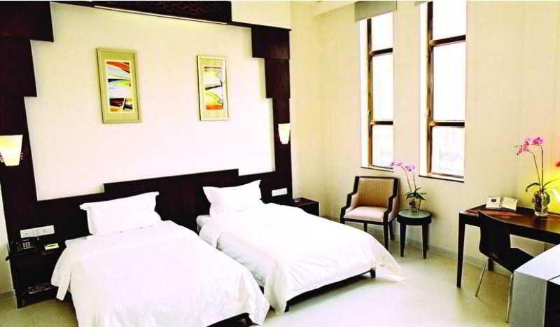 Hotel Aiqun - Fair Free Shuttle Bus During Fair Period