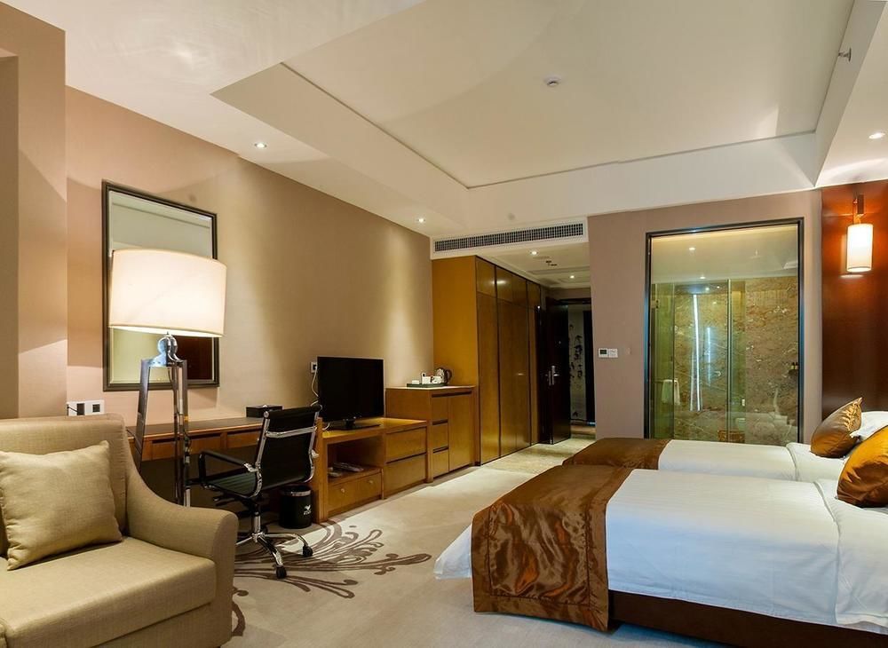 Hotel Easco Canton