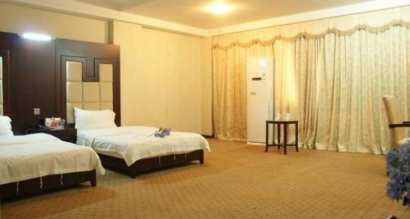 Hotel Jiahe 3*