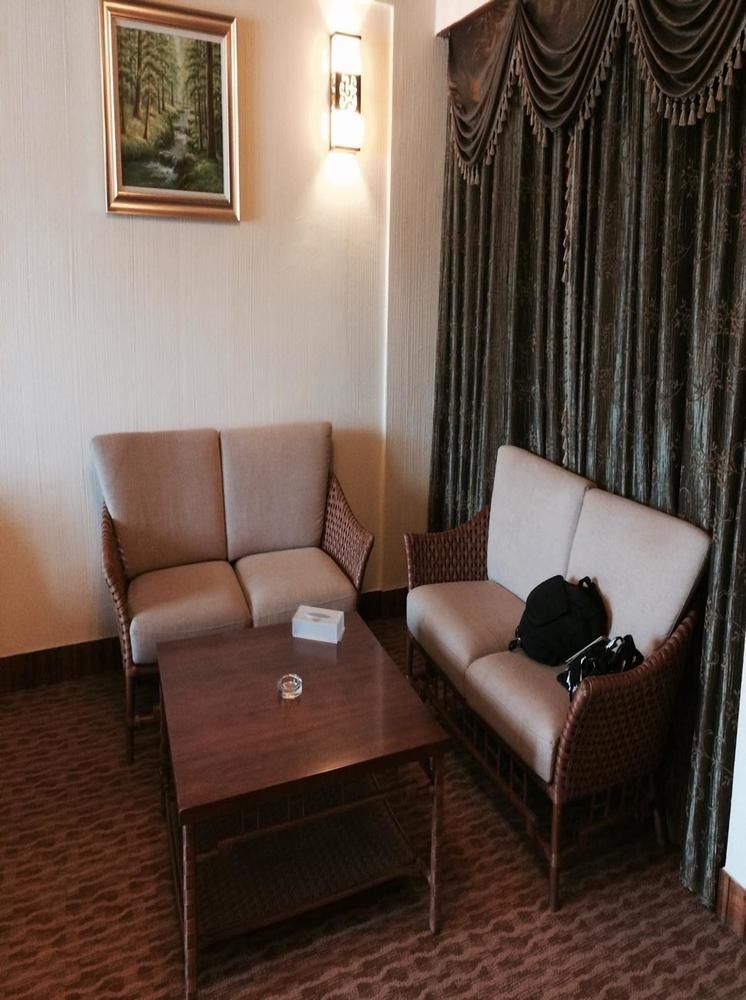 Espring Hotel 3*