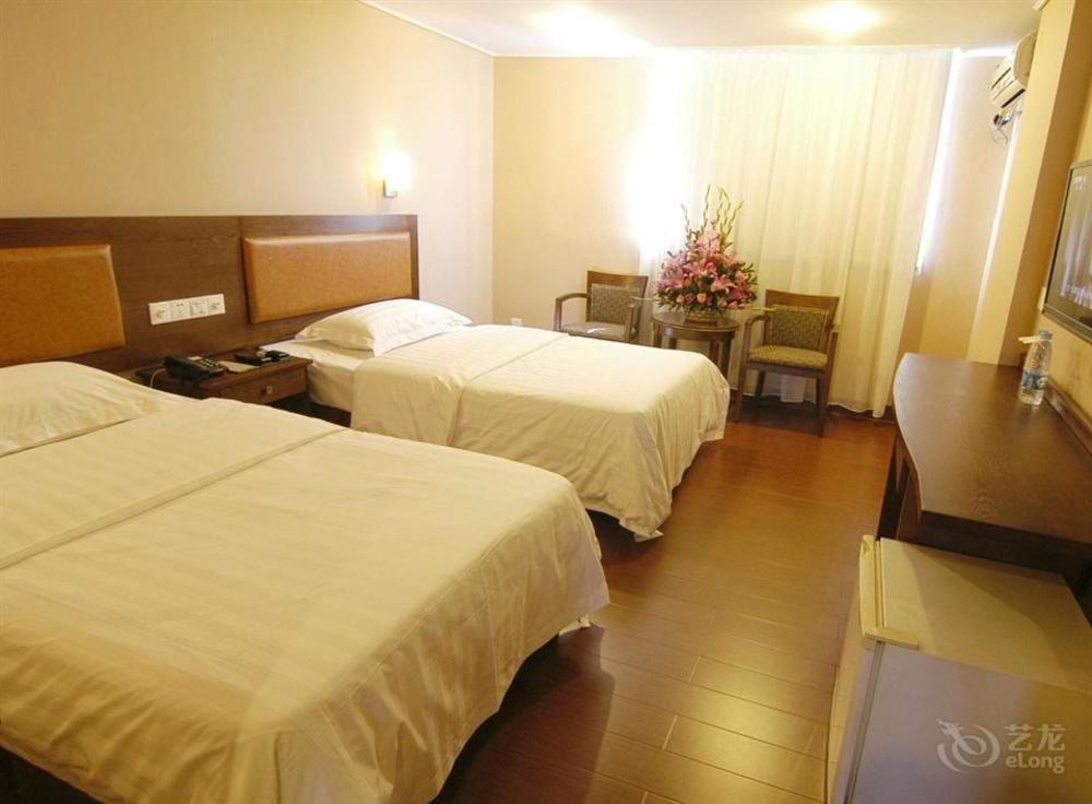 He Yuan Hotel