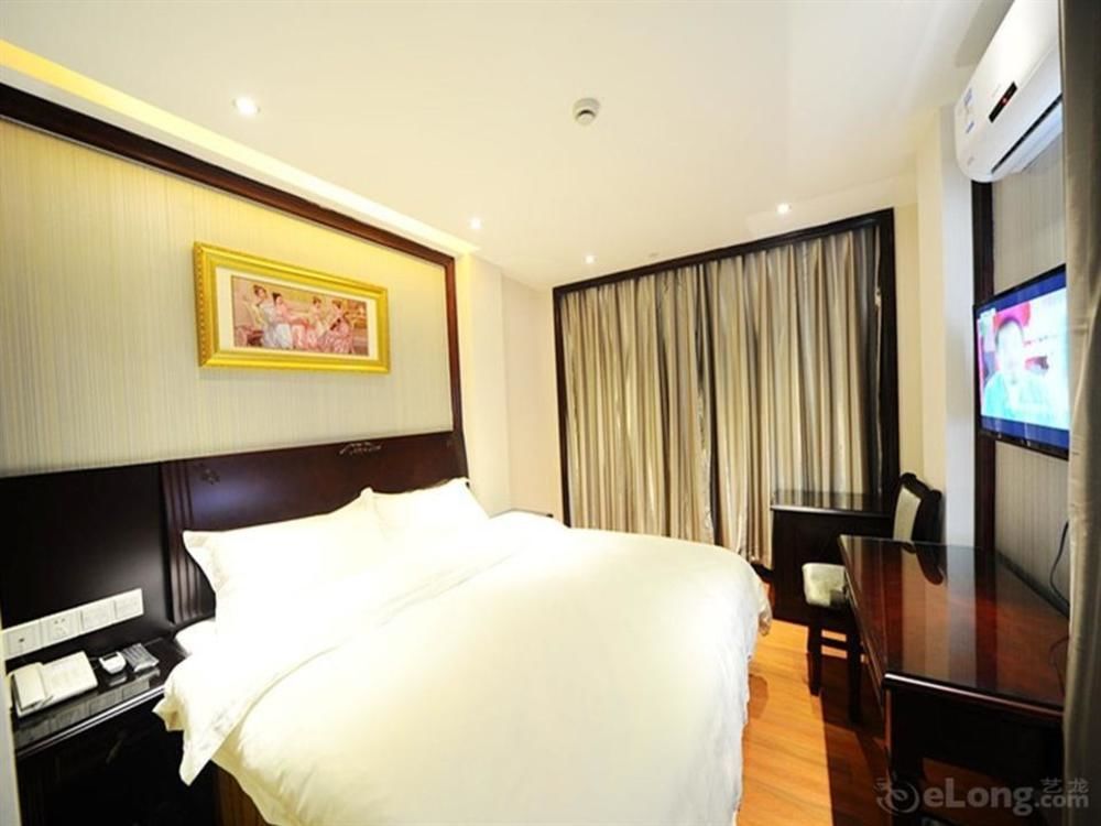 Hui Yuan Hotel 3*